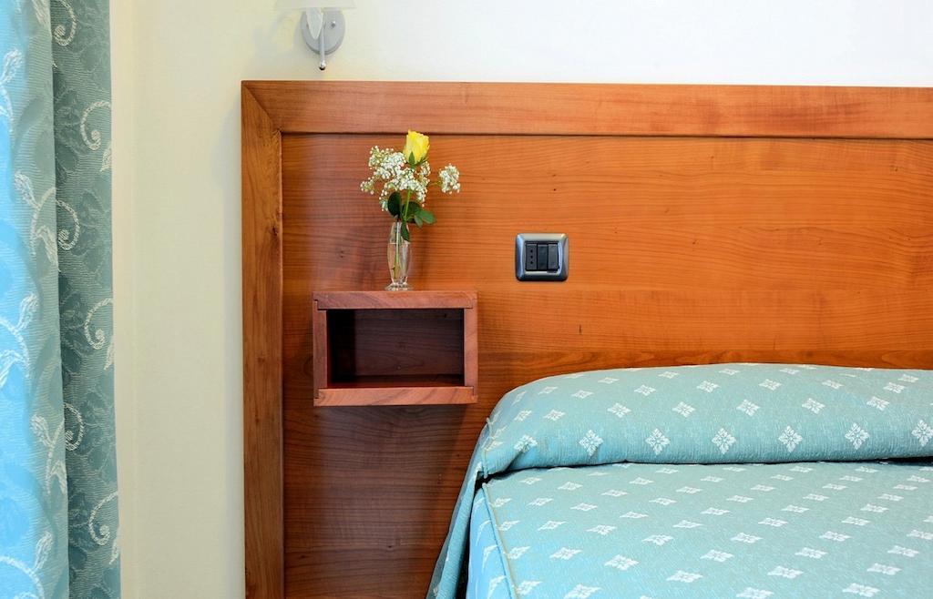 Hotel Fondovalle Città della Pieve Стая снимка